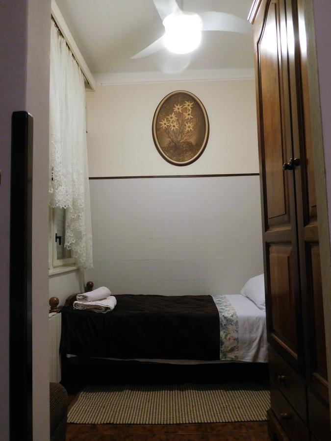Apartments Edi - Captain'S House Мощеницька Драга Екстер'єр фото