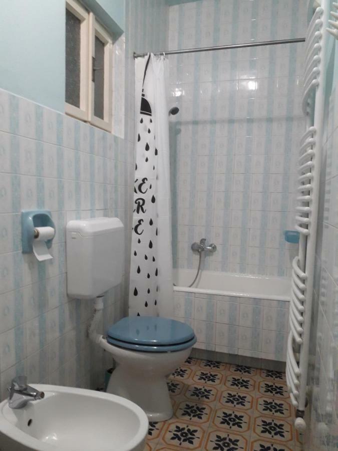 Apartments Edi - Captain'S House Мощеницька Драга Екстер'єр фото
